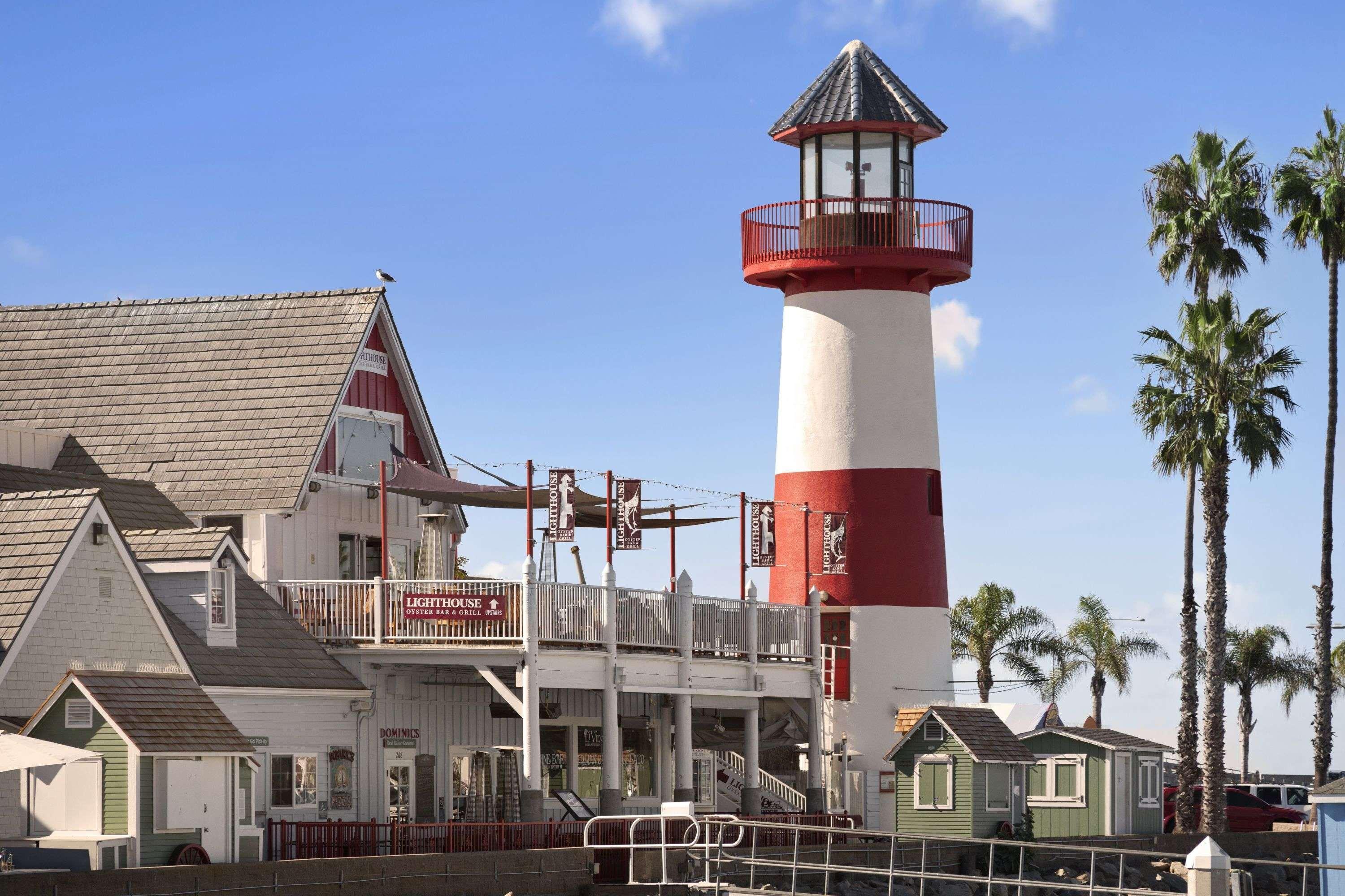 Days Inn By Wyndham Oceanside Exteriör bild